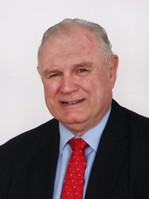 Ian Cribbes